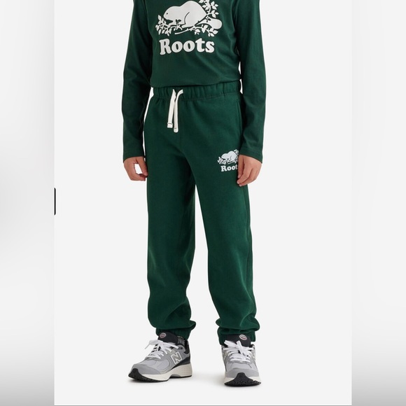 Roots Other - Roots Original Sweatpants Boys Size 14- Varsity Green